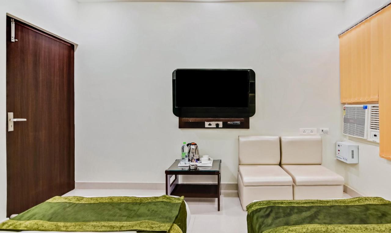 Treebo Resto- Near Lucknow Railway Station Ξενοδοχείο Εξωτερικό φωτογραφία