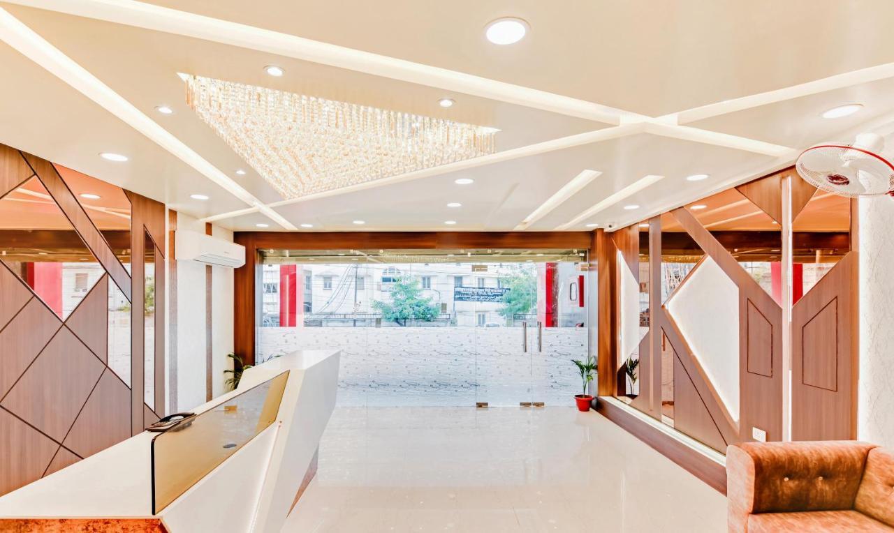 Treebo Resto- Near Lucknow Railway Station Ξενοδοχείο Εξωτερικό φωτογραφία